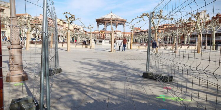 Así será la nueva Plaza de Cervantes, más verde y con identidad