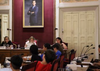 Piquet elogia a los participantes en el Consejo Municipal de Infancia por su compromiso “para convertir Alcalá en una ciudad más amable y feliz”