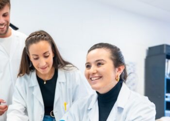 El Colegio de Médicos de Madrid convoca nuevas ayudas para los residentes