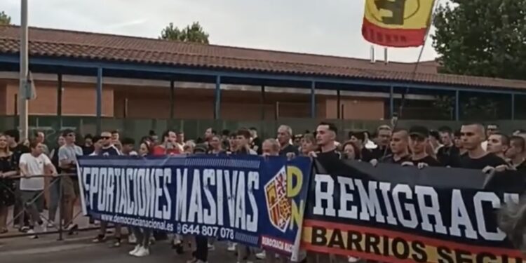 El PSOE de Alcalá exige a Judith Piquet que condene los gritos nazis y rompa su pacto con VOX