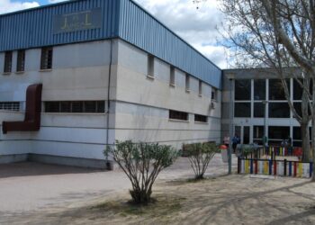 La Plataforma Vecinal del Distrito II alza la voz con urgencia, demandando transformaciones vitales en la Ciudad Deportiva Municipal El Juncal.