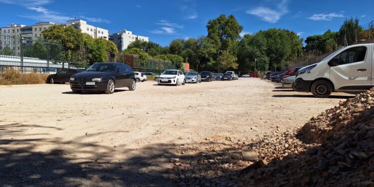 Alcalá creará un aparcamiento público para más de 70 vehículos