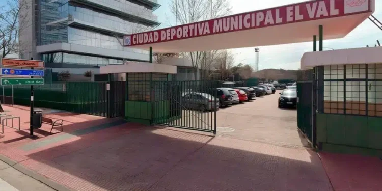 Una torre de 15 pisos situada en la Ciudad Deportiva de El Val.