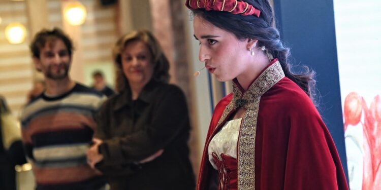 Alcalá exhibe en FITUR su identidad cultural, gastronómica y deportiva.