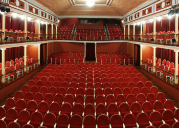 El Salón Cervantes abre su temporada con nombres propios y el distintivo acento alcalaíno.